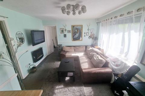 1 bedroom maisonette for sale, St Faiths Court, Gunnings Road, Alcester