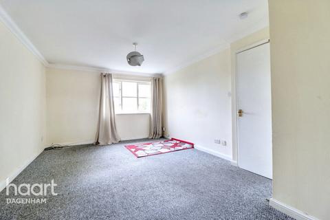 2 bedroom flat for sale, Causton Square, Dagenham