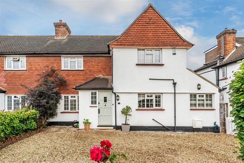 7 Avenue Road, Sutton, SM2 6JE