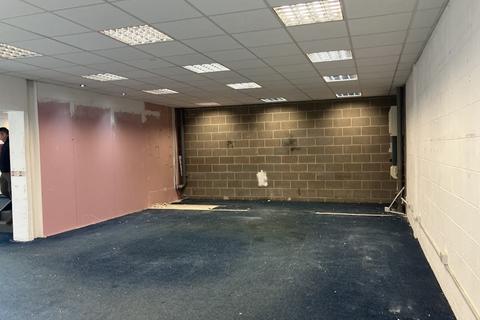 Retail property (high street) to rent, Chapel St Rugby CV21 3EB