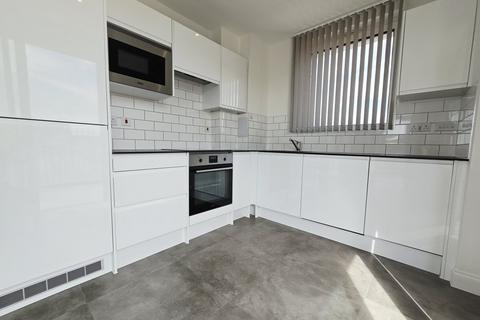 2 bedroom flat to rent, Sligo House,