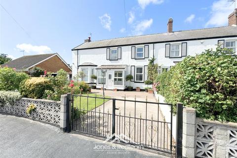 4 bedroom semi-detached house for sale, Bodannerch Drive, Rhyl