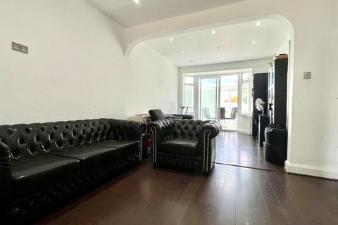 191 Somerset Road, Southall, UB1 2UQ