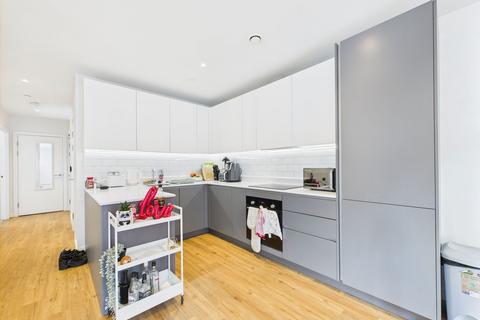 2 bedroom flat for sale, Mount Yard, 2 Old Mount Street M4