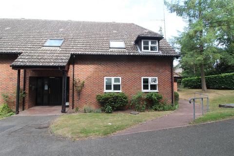 1 bedroom apartment for sale, Rougham Road, Bury St. Edmunds IP33