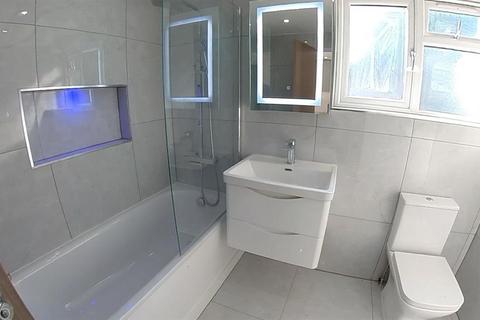 1 bedroom house to rent,  Flat 5, Woodfield House Flat, Bury BL9