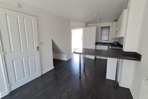3 bedroom terraced house to rent, Heol Cae Pownd, LLANELLI
