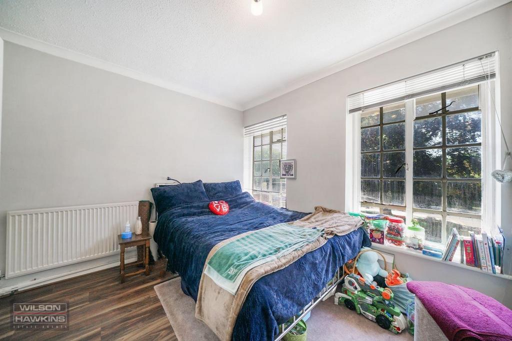 35 London Road - 5q ACRs IUfz Rk CENQCDr N.jpg