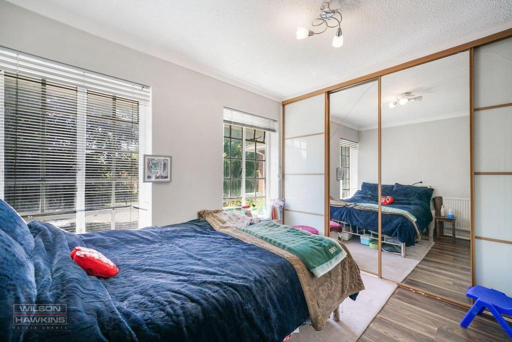 35 London Road - CYCEz0e DKBXDap Hpr ILU.jpg