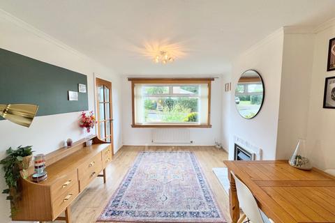 28 Crummock Gardens, Beith, KA15 2HD