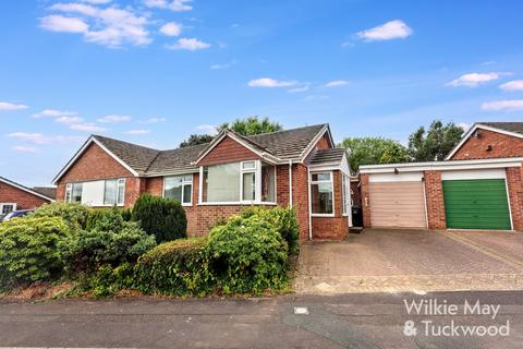 2 bedroom semi-detached bungalow for sale, Inwood Road, Wembdon, Bridgwater TA6