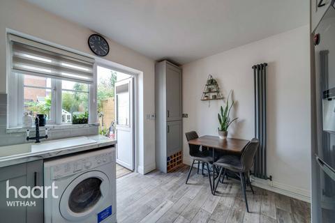 34 Constance Close, Witham, CM8 1XL
