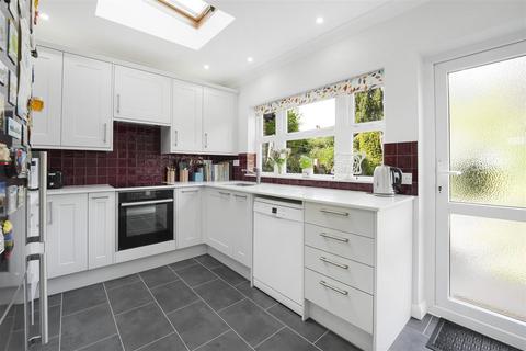 3 bedroom terraced house for sale, Bronson Road, Raynes Park SW20