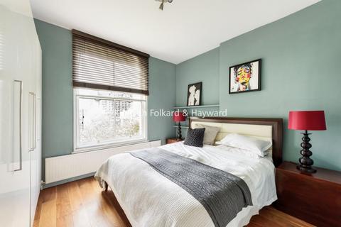 1 bedroom flat for sale, Winchester Road, Belsize Park, London, NW3