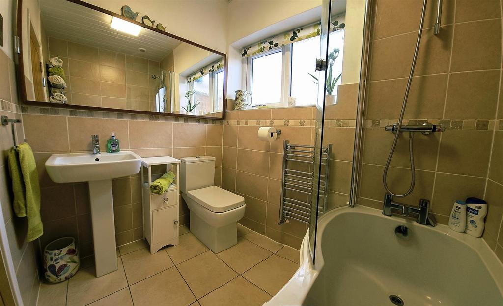 Bramleys Estate Agents - Fenay Bankside - Fenay Br