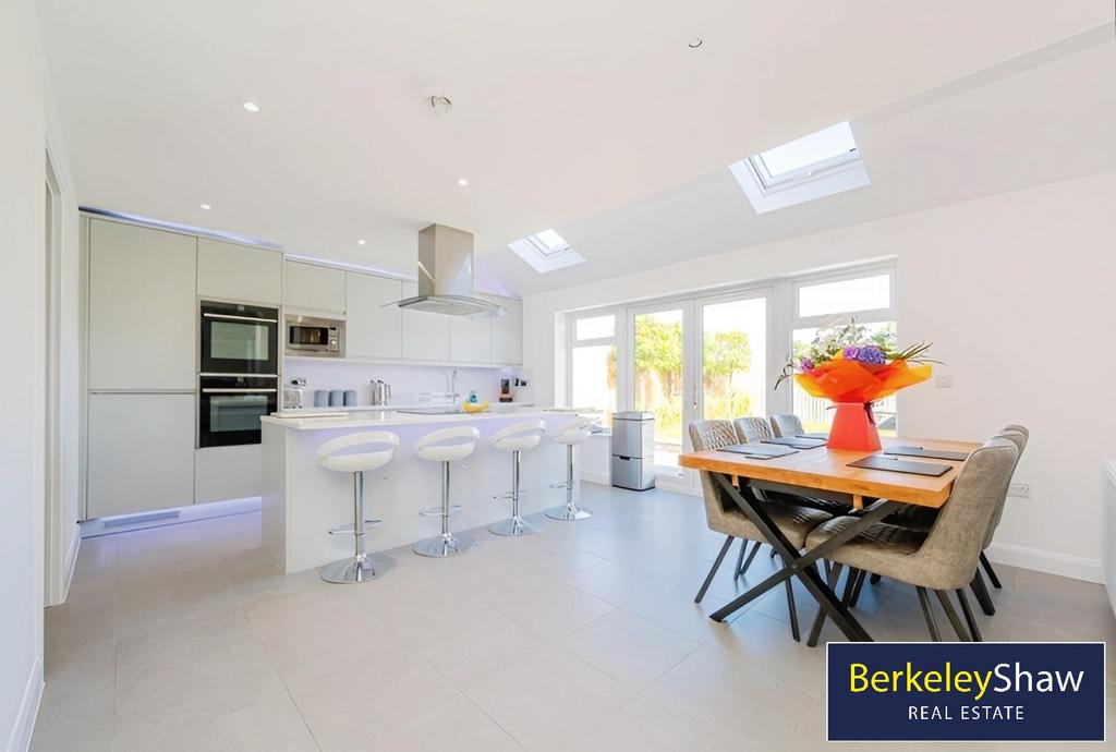 Stoneleigh Park, Thornton