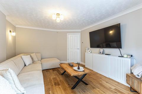 7 The Oaks, Sharlston Common, Wakefield, WF4 1EQ