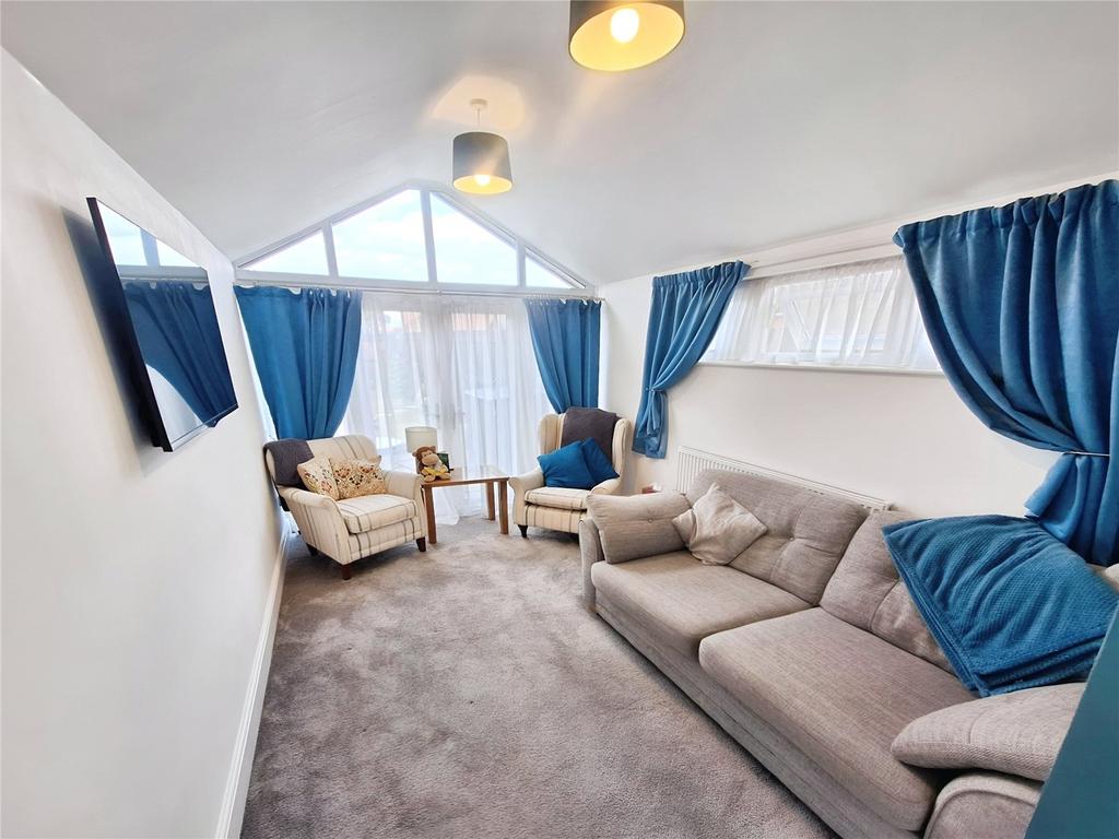 Lounge/Conservatory