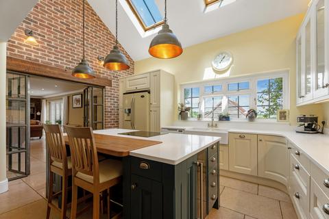 6 bedroom farm house for sale, Worcester Road Pensax Abberley, Worcestershire, WR6 6AJ