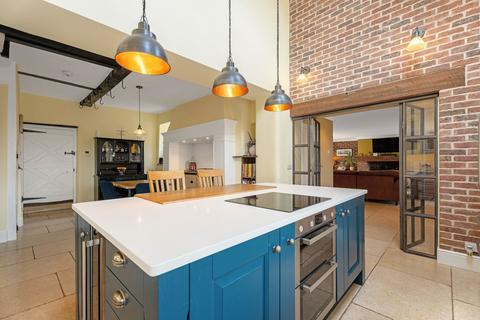 6 bedroom farm house for sale, Worcester Road Pensax Abberley, Worcestershire, WR6 6AJ