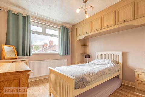 13 Cheviot Close, Chadderton, Oldham, OL9 8PR