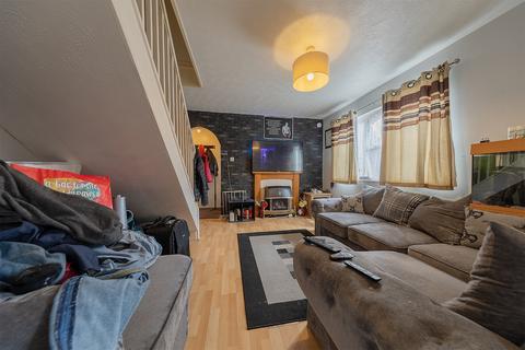 1 bedroom end of terrace house for sale, Manor Drive, Leicester LE4