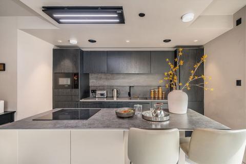 2 bedroom flat for sale, Cremer Street, London E2