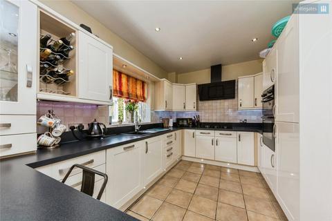 5 bedroom detached house for sale, Wychwood Park, Weston, Crewe, Cheshire, CW2
