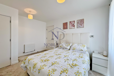 Flat 1, Alderwick House Alderwick Drive, Hounslow, TW3 1RF