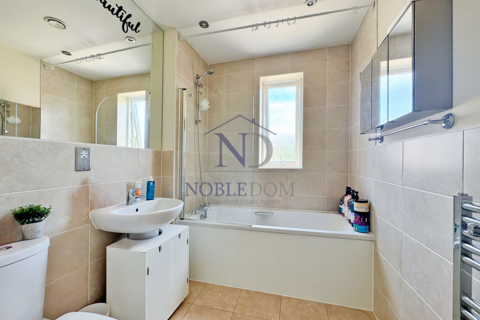 Flat 1, Alderwick House Alderwick Drive, Hounslow, TW3 1RF