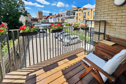 Flat 1, Alderwick House Alderwick Drive, Hounslow, TW3 1RF