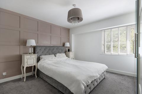 169 Highview, Vigo, Gravesend, DA13 0UT