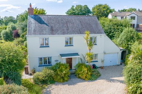 4 bedroom detached house for sale, Fore Street, Tregony