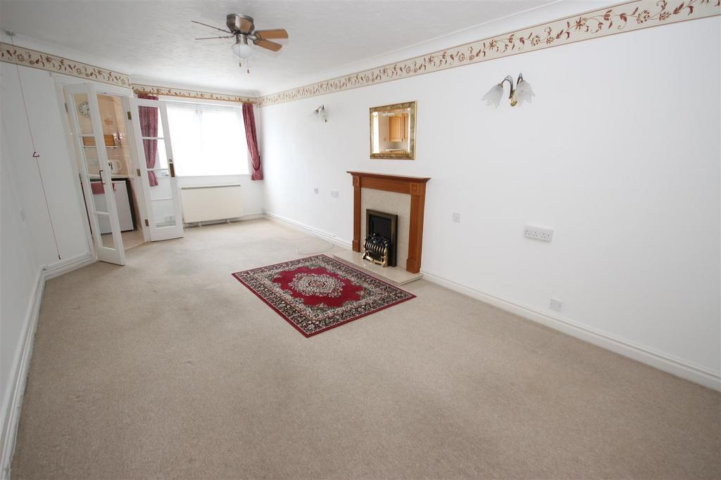 Living room, fireplace