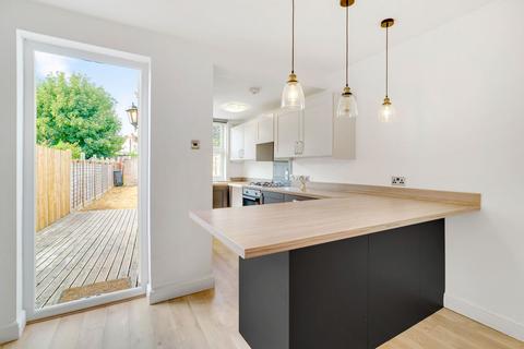 112 Stanley Road, Croydon, CR0 3QB