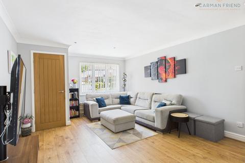 32 Bluebell Close, Huntington, Chester, CH3 6RR