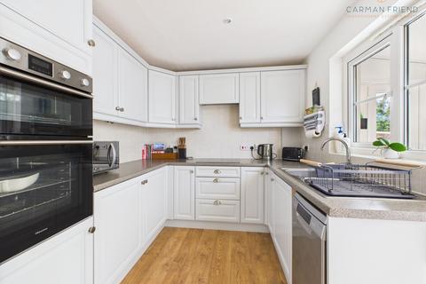 32 Bluebell Close, Huntington, Chester, CH3 6RR