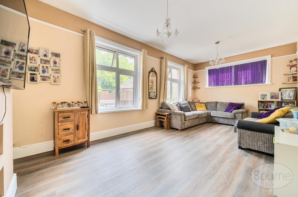 557bab9c-4703-418...