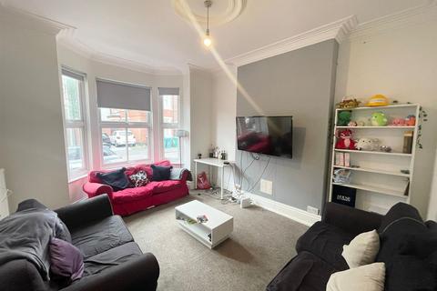 *£125pppw excluding bills* Gregory Avenue, Lenton, NG7 2EQ