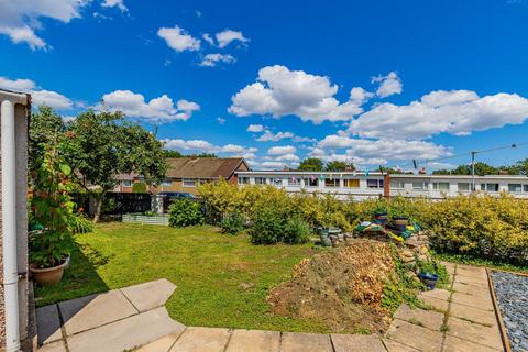 4 bedroom end of terrace house for sale, Uplands Crescent, Penarth CF64