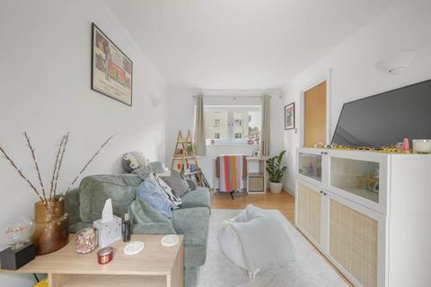1 bedroom apartment for sale, Essex Road, Islington, N1