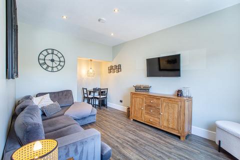 270 Whitehall Road, Drighlington, Bradford, BD11 1BB