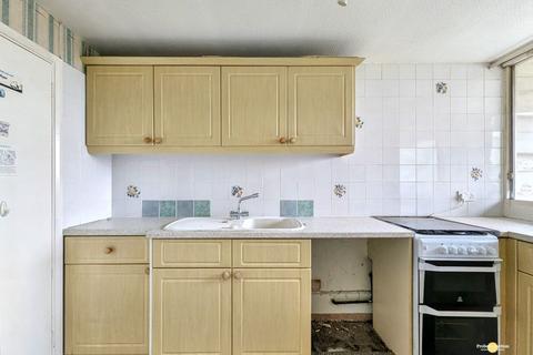 1 bedroom flat for sale, Sylvan Road, London SE19