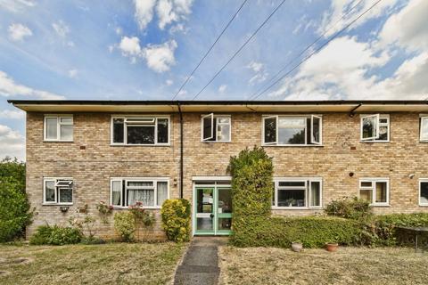 undefined, Garson Road, Esher KT10