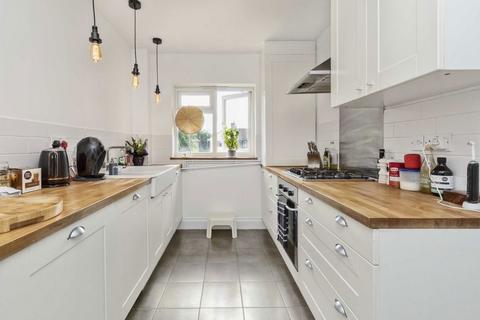 undefined, Garson Road, Esher KT10