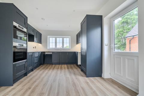 undefined, Orchard Way, Tadley RG26