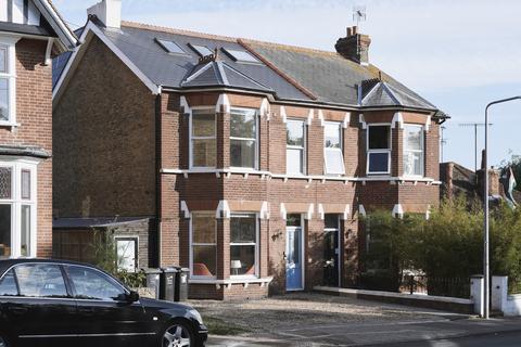 9 Addiscombe Road, Margate, CT9 2SF