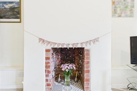 9 Blackwell Place, Sheffield, S2 5PX