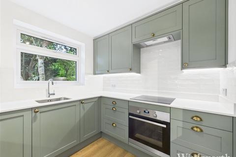 undefined, Tring Avenue, London, W5