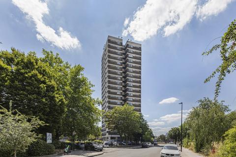 2 bedroom apartment for sale, Elmslie Point, Leopold Street, London, E3